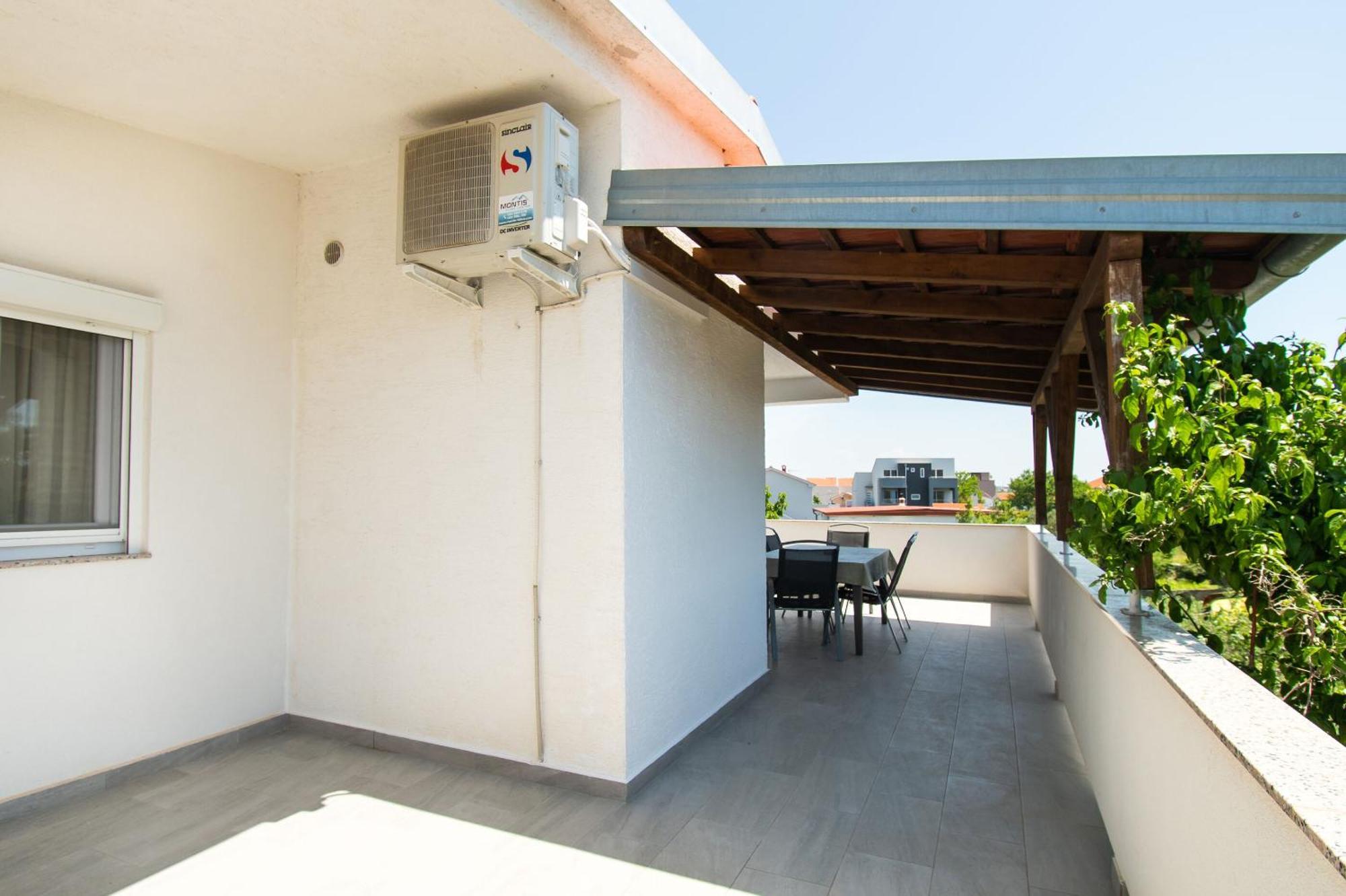 Apartments Kani Nin Exterior foto